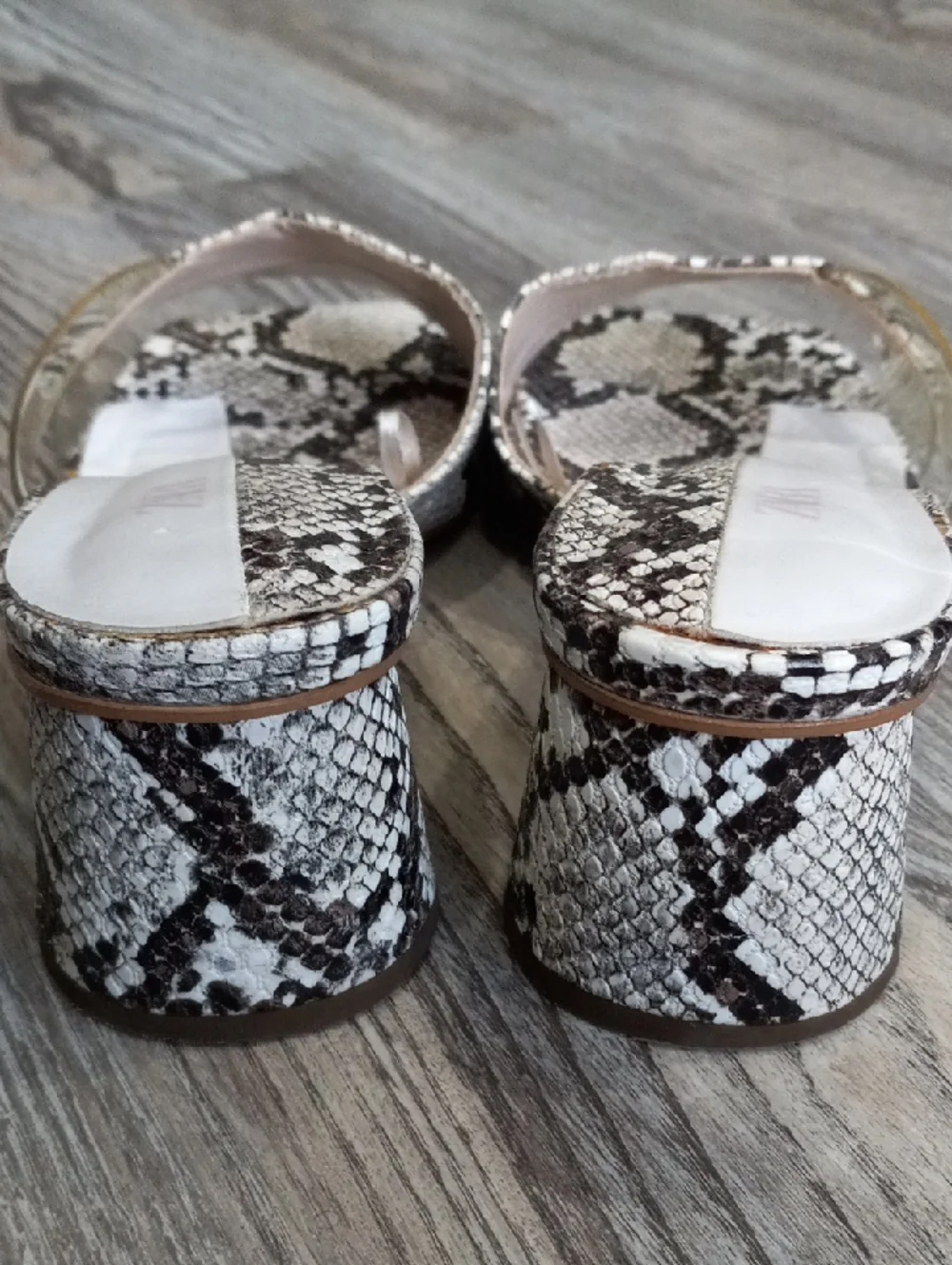 Zara Women's Snake-Print Slide Sandals in White/Brown - Picture 5 of 11